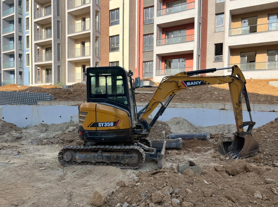 Gaziosmanpaşa Saatlik Mini Ekskavatör